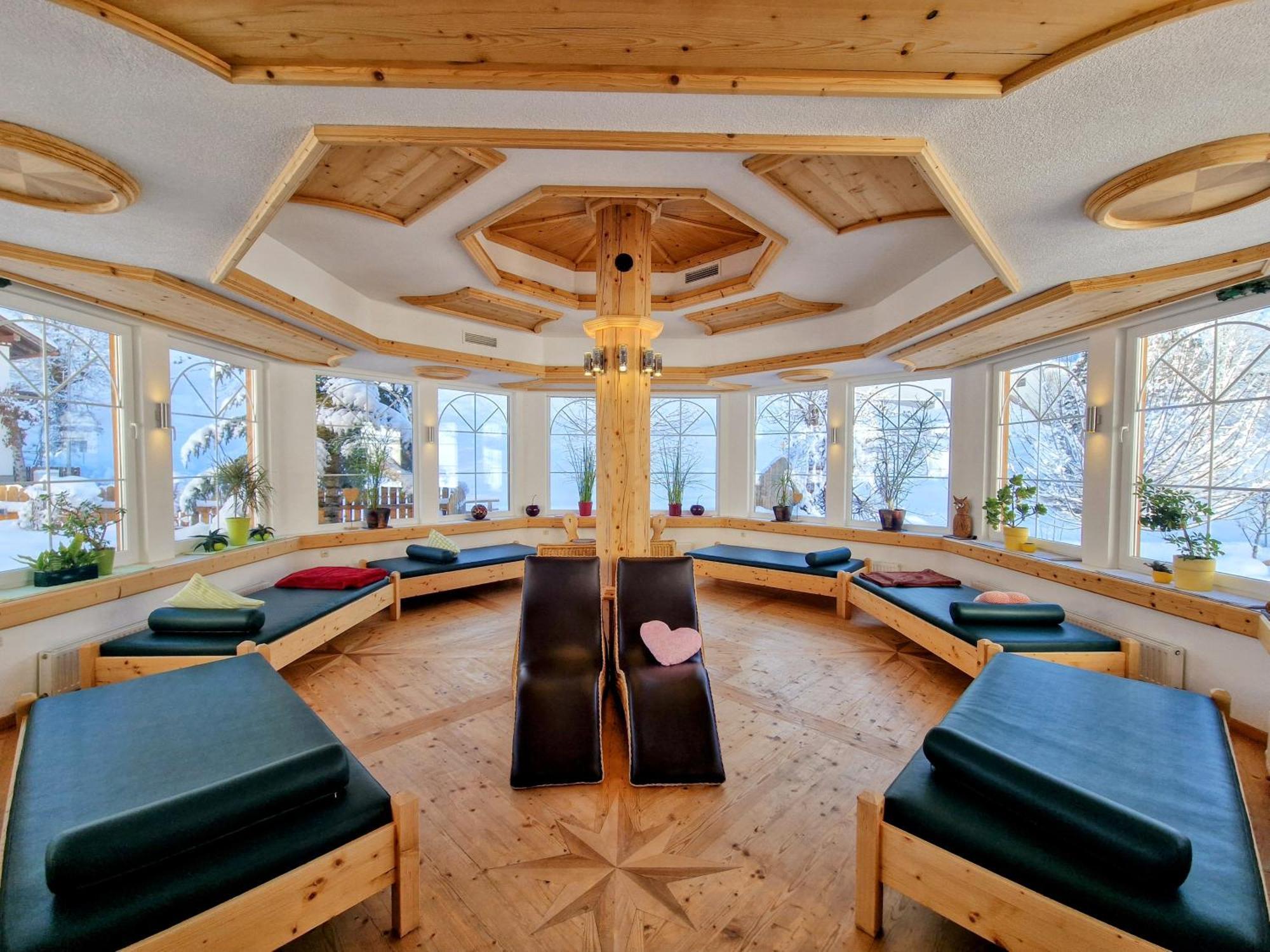 Berghotel Almrausch Берванг Екстериор снимка