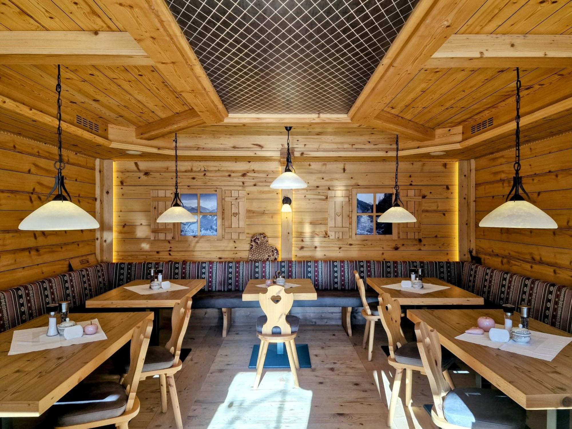 Berghotel Almrausch Берванг Екстериор снимка